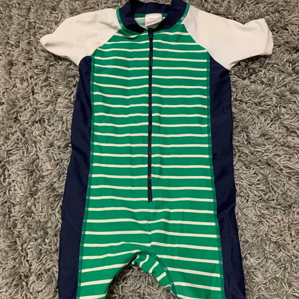 3T Hannah Anderson ZIP up Swim suit
